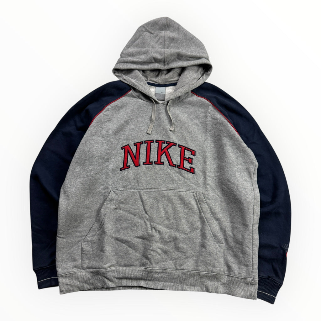 Vintage Nike Hoodie (XL)