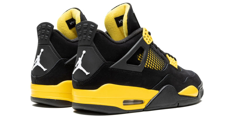 Air Jordan 4 Retro – Thunder (2023)