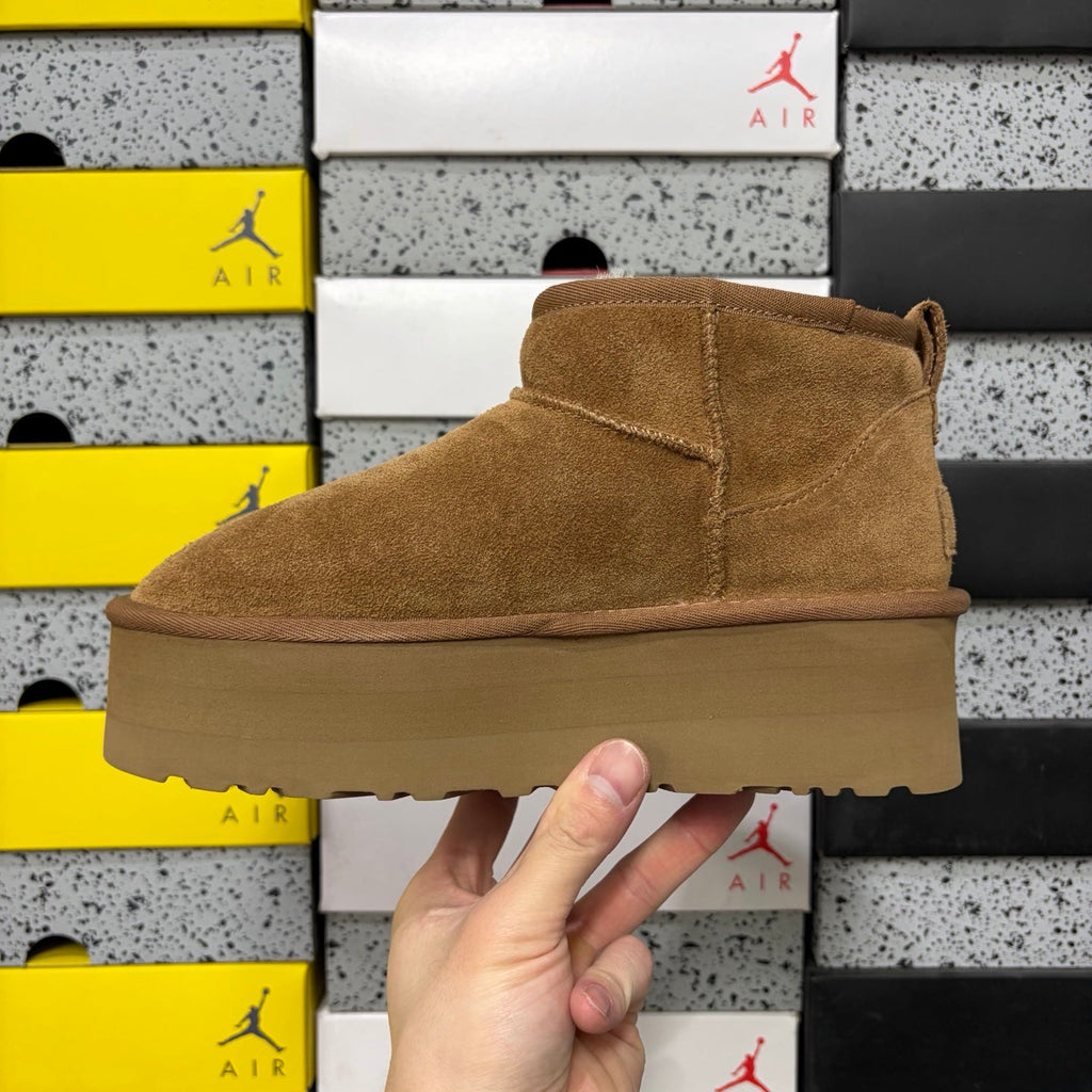 UGG Kallen Lace Platform Ankle Boot – Suede Boot with Shearling Lining, Tonal Cross-Strap Closure & Chunky Tonal Platform Sole in Chestnut