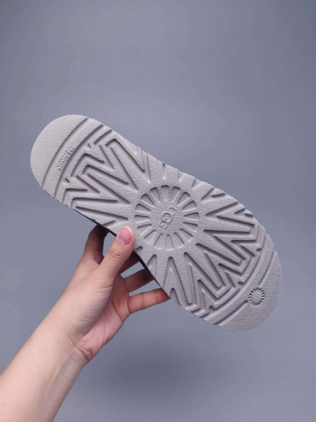 Grey Men’s Slip-On Low-Top Sneakers — New Arrival | In Stock