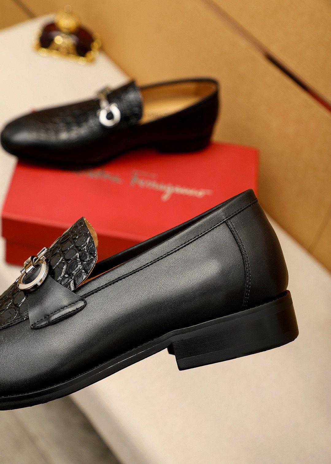 Ferragamo Black Embossed Leather Buckle Loafers