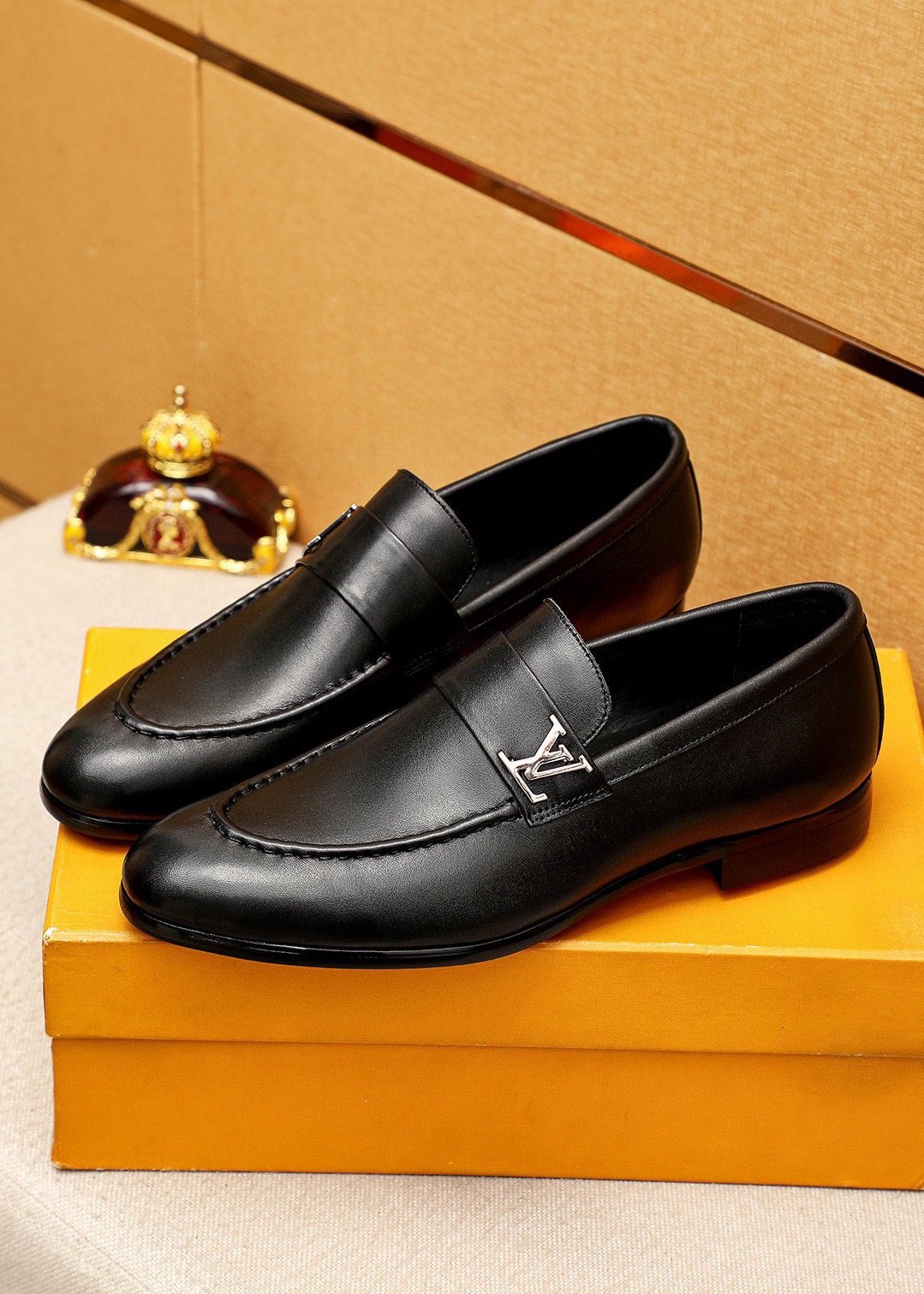 Louis Vuitton Leather Hardware Loafers